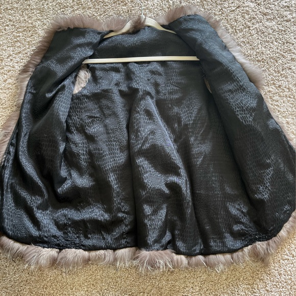 GENUINE SILVER FOX FUR VEST. SIZE M - Picture 3 of 6